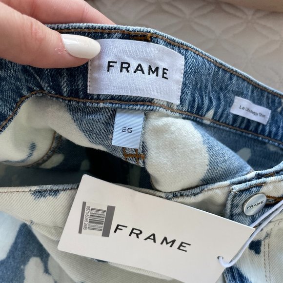 Frame Le Ultra Baggy Denim Shorts Sz 26 Bleach Spots Raw Hem High Rise - Picture 3 of 9